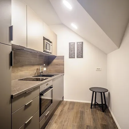 Ξενοδοχείο με διαμερίσματα Tatiana Μπλεντ