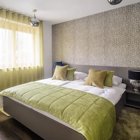 Tatiana 4* Μπλεντ