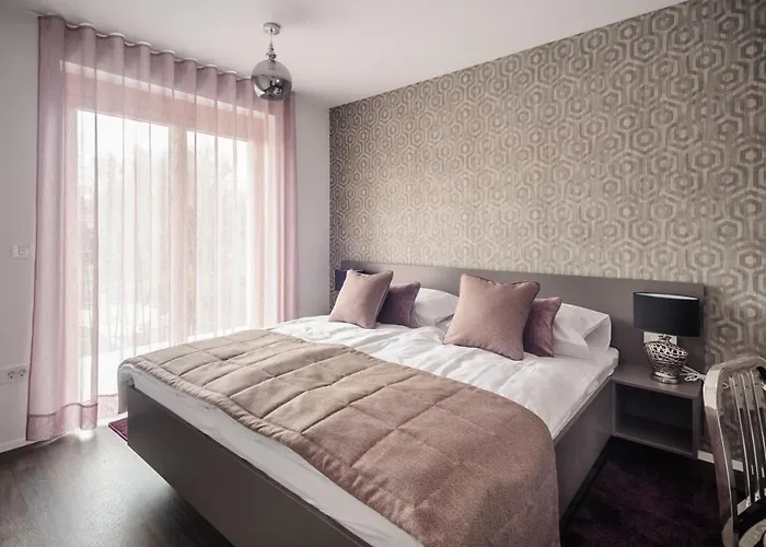 Aparthotel Tatiana 4*